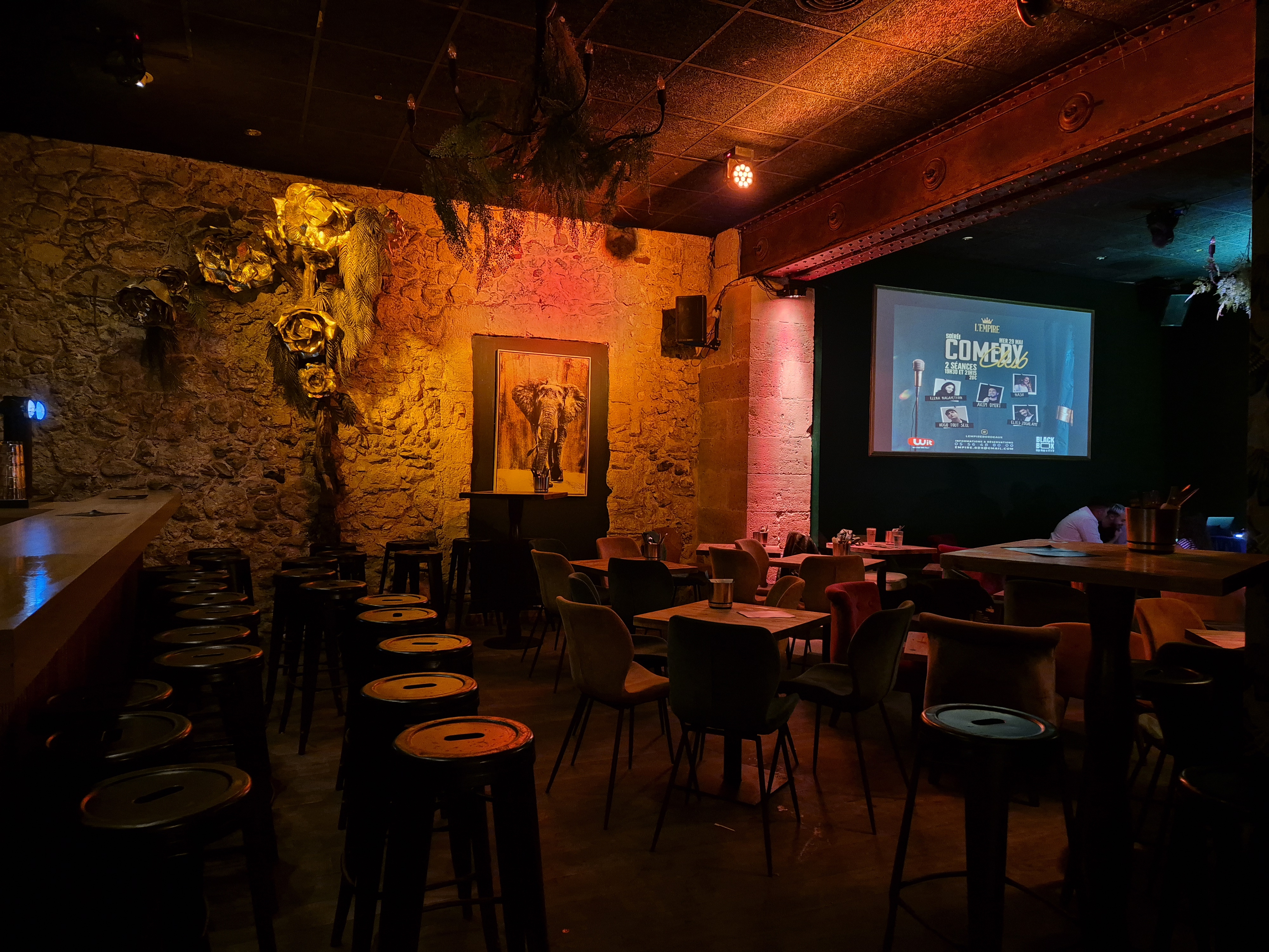 Empire Bordeaux comedy club